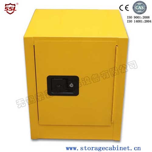 Yellow Bench Top  Flammable Storage Cabinet SSM100004P For Laboratory