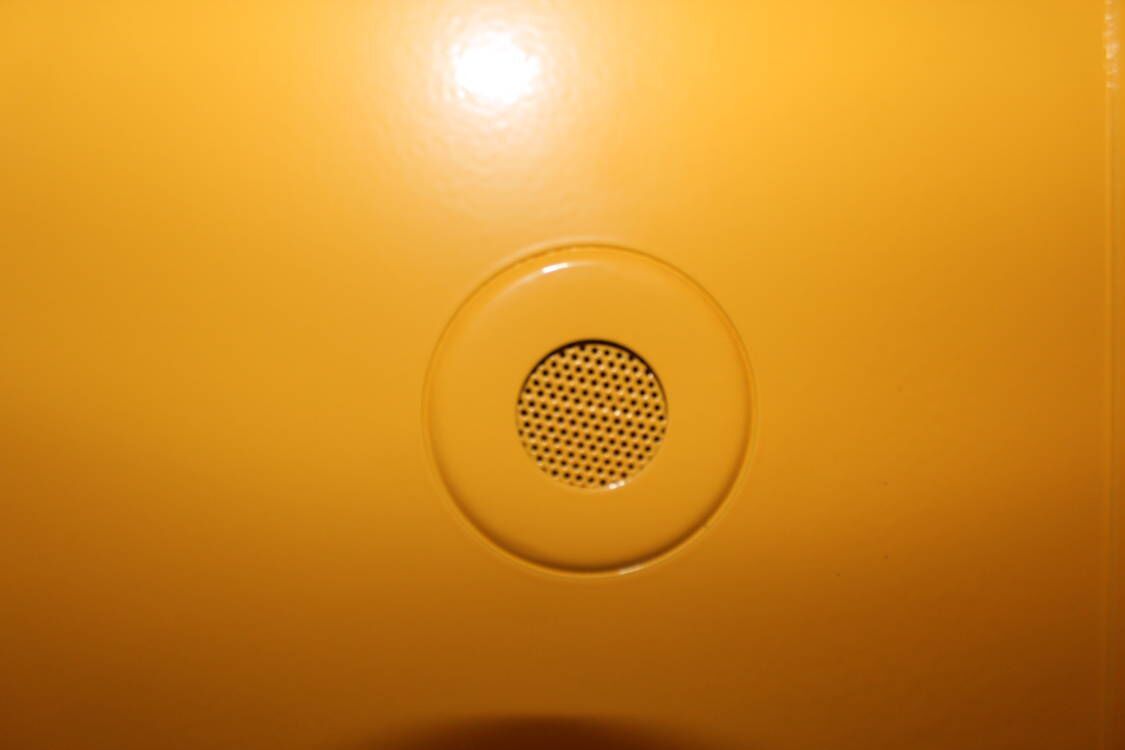 Latest company blogs about What Is an Exhaust Connection on a Safety Cabinet?