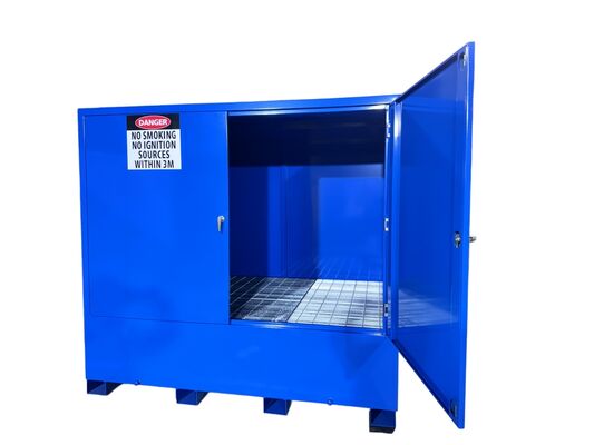 Buy IBCs  All Steel Flammable Storage Cabinet With Exhaust System For Hazardous Materials online manufacture