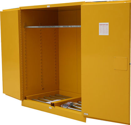 Buy Chemical Liquid Hazardous Flammable Storage Cabinet With Cold Rolled Steel online manufacture